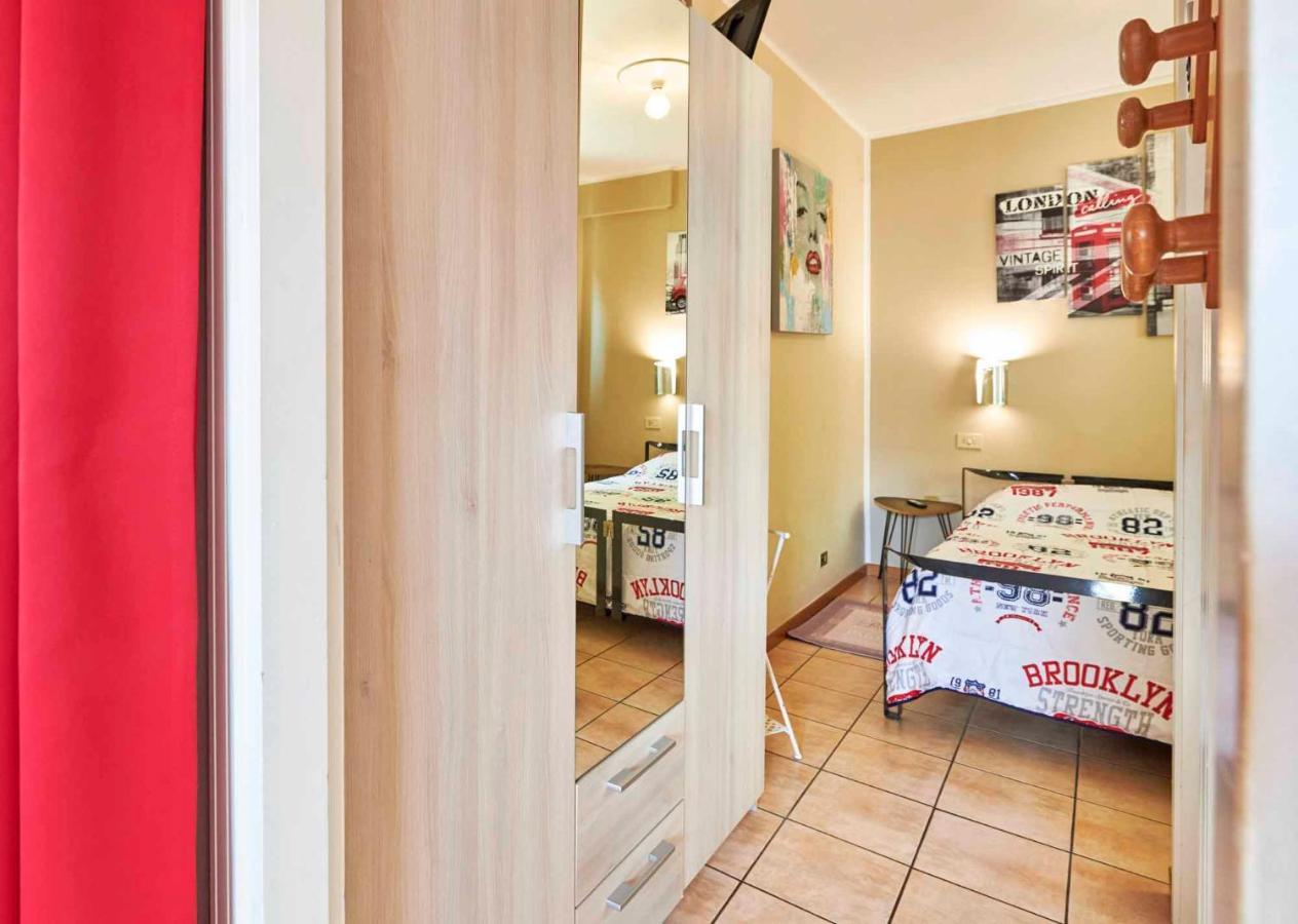 Al Glicine Apartments Lazise Exterior foto