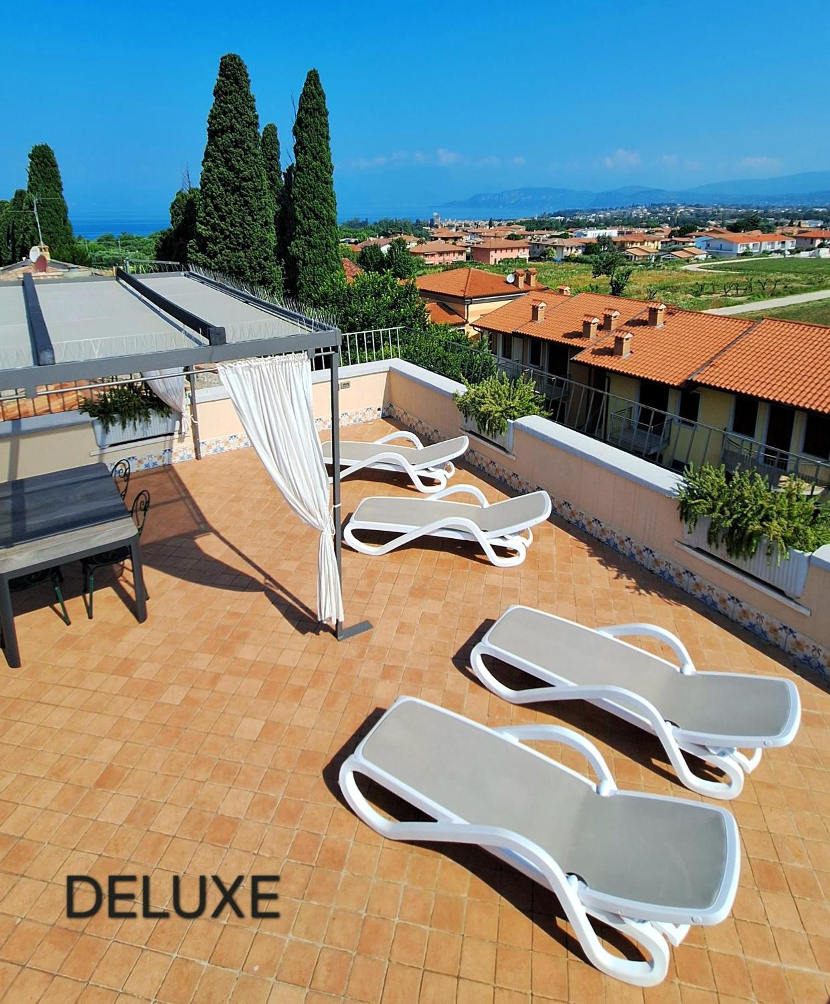 Al Glicine Apartments Lazise Exterior foto